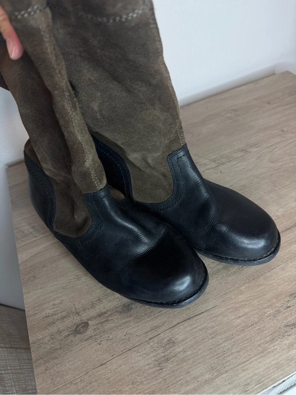 OluKai Haleakala Suede & Leather Mid-Calf Winter Boots Brown Black